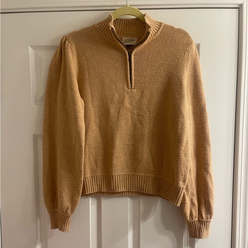 Universal Threads Sweater